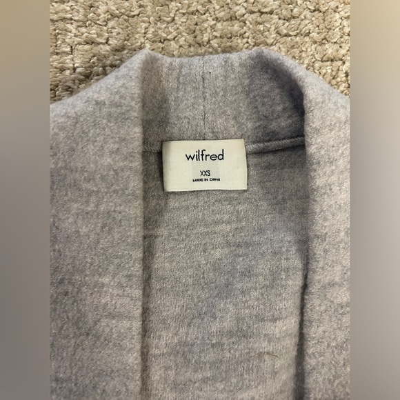 Aritzia Wilfred Brullon Sweater - Picture 3 of 6
